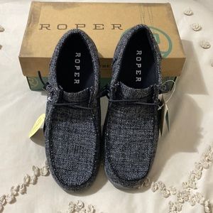 Womans ropers 8.5 cowgirl shoes chillin -black